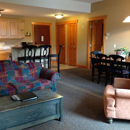 פרני Lizard Creek Lodge מראה חיצוני תמונה