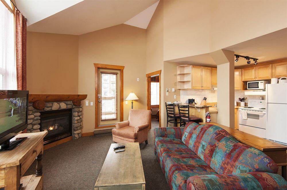 פרני Lizard Creek Lodge מראה חיצוני תמונה