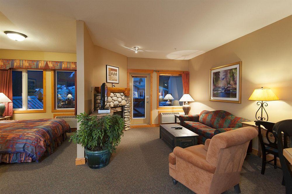פרני Lizard Creek Lodge מראה חיצוני תמונה
