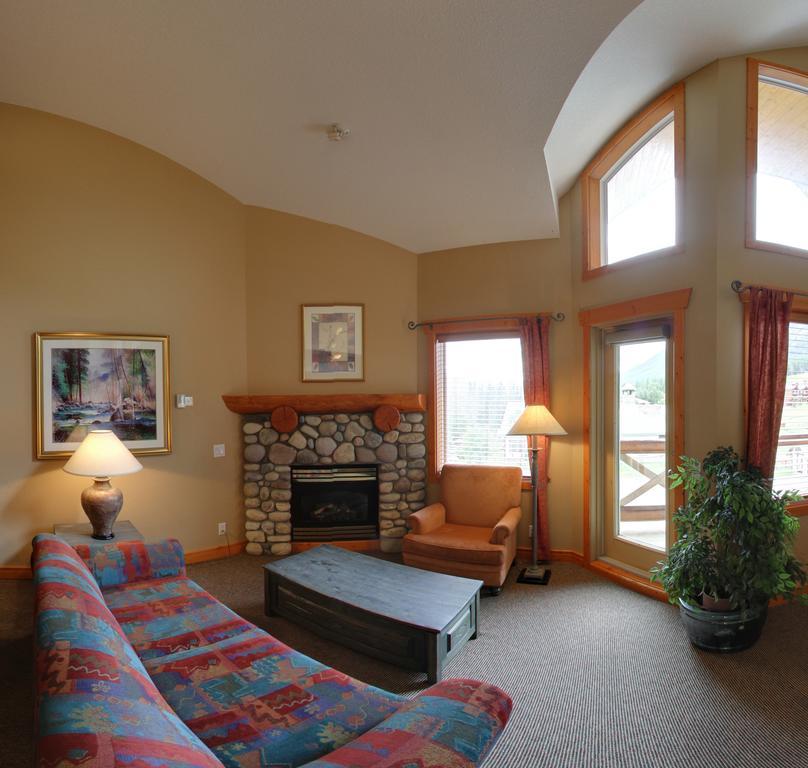 פרני Lizard Creek Lodge מראה חיצוני תמונה