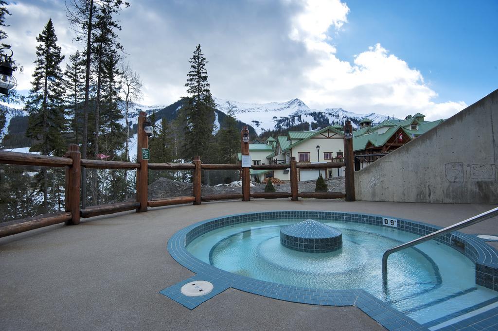 פרני Lizard Creek Lodge מראה חיצוני תמונה