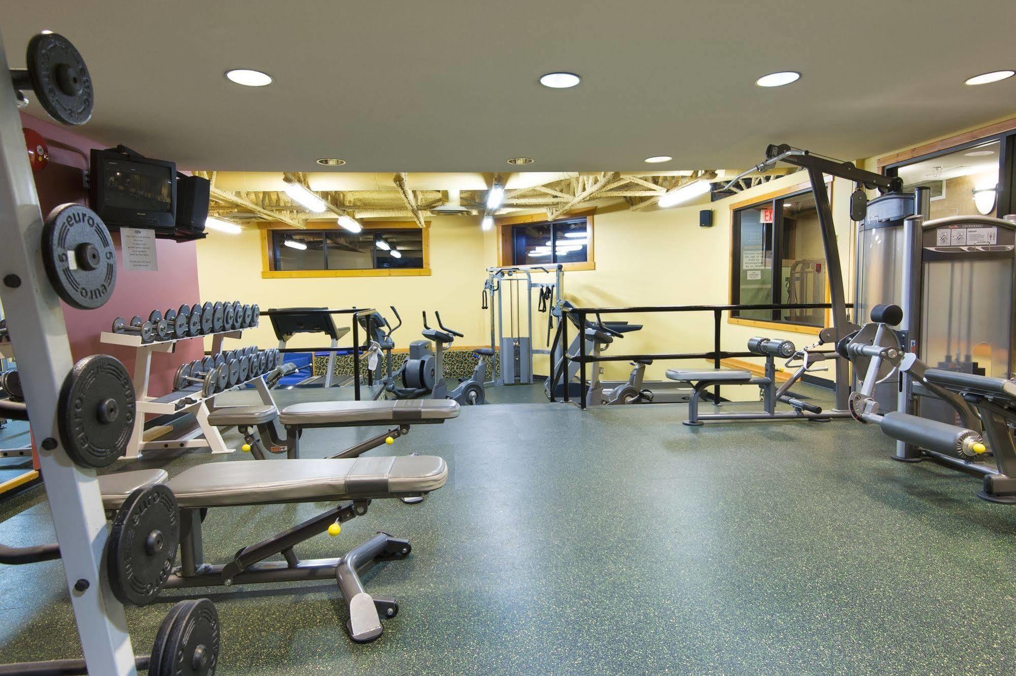 פרני Lizard Creek Lodge מראה חיצוני תמונה
